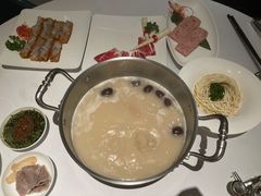 -红雀围·海鲜火锅(陆家嘴中心店)