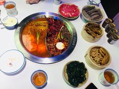 -卤校长重庆火锅(国兴店)