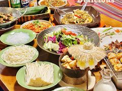 -雀舞云南菜(天津天河城购物中心店)