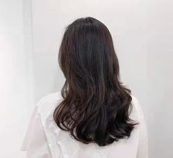 -摩度造型·烫发染发接发