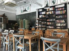 大堂-吉丁鸟咖·异宠·寄养