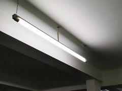 -宝瑞门钉肉饼店