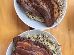 老板娘店的走油肉赞-谈灵农家柴爿菜饭