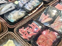 -尚品海鲜肥牛自助火锅(湖明店)