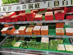 -极有家小鱼小鸡石锅煲(佳兆业店)