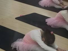 -雅米拉艺术中心(少儿舞蹈培训)