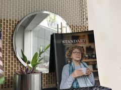 -UNI UNI(环亚凯瑟琳店)