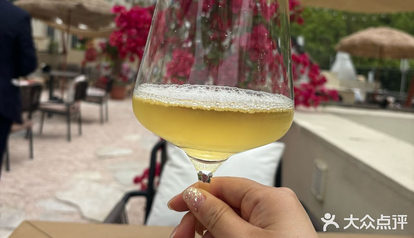 🍸午间brunch美出高度⛪🍴️🌸｜衡山路8号