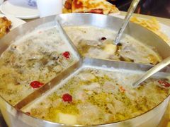 -蒙肥羊·酸汤潮牛·鲜牛肉火锅烤肉自助(岗顶店)