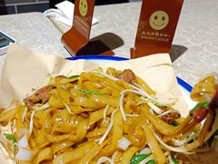 芽菜炒牛河-荔银肠粉(广州天河华利路店)