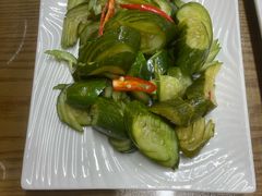 蓑衣黄瓜-马姐爆肚儿门丁肉饼