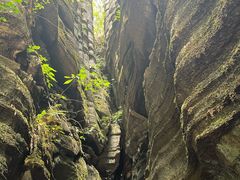 -梭布垭石林景区