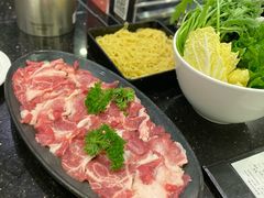莺歌嘴猪肉片-一哥澳门豆捞 · 十七年经典澳门火锅(四季天地店)