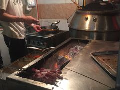 -老钟家烤羊排·敦伊阁清真餐厅胡羊焖饼