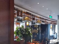 -八府香鸭·啫啫煲(华山路店)