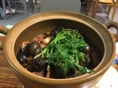 -食爺炭炉鸡煲·烧烤