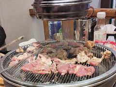 -青瓦餐厅·生鱼片·韩园烤肉(西塔店)