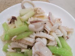 西芹炒鱿鱼-老福州闽菜馆(温泉路店)