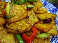 -炕锅羊肉土火锅面片大王
