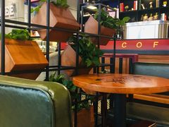 -西西弗书店&矢量咖啡(凯德晶萃广场店)