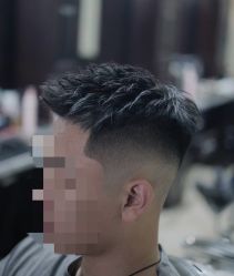 -东方先生国潮男士理发馆