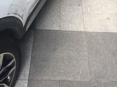 -蜂鸟快修喷漆钣喷汽修旗舰工厂(军工路店)