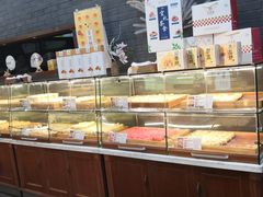 面包甜点陈列柜-清真全盛斋传统糕点(西羊市店)
