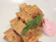 -青岛海尔洲际酒店