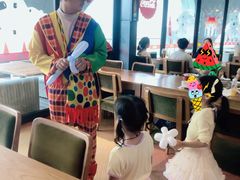 -东方明珠·可口可乐欢乐餐厅