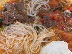 -粉小主·贵州酸汤牛肉粉(南京仙林金鹰店)