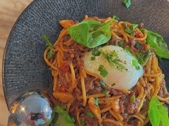 澳洲肥牛温泉蛋黑胡椒酱意面-the rug 飞毯 (朝阳公园店)