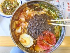 -朴小妹人参鸡汤火锅(长白山万达店)