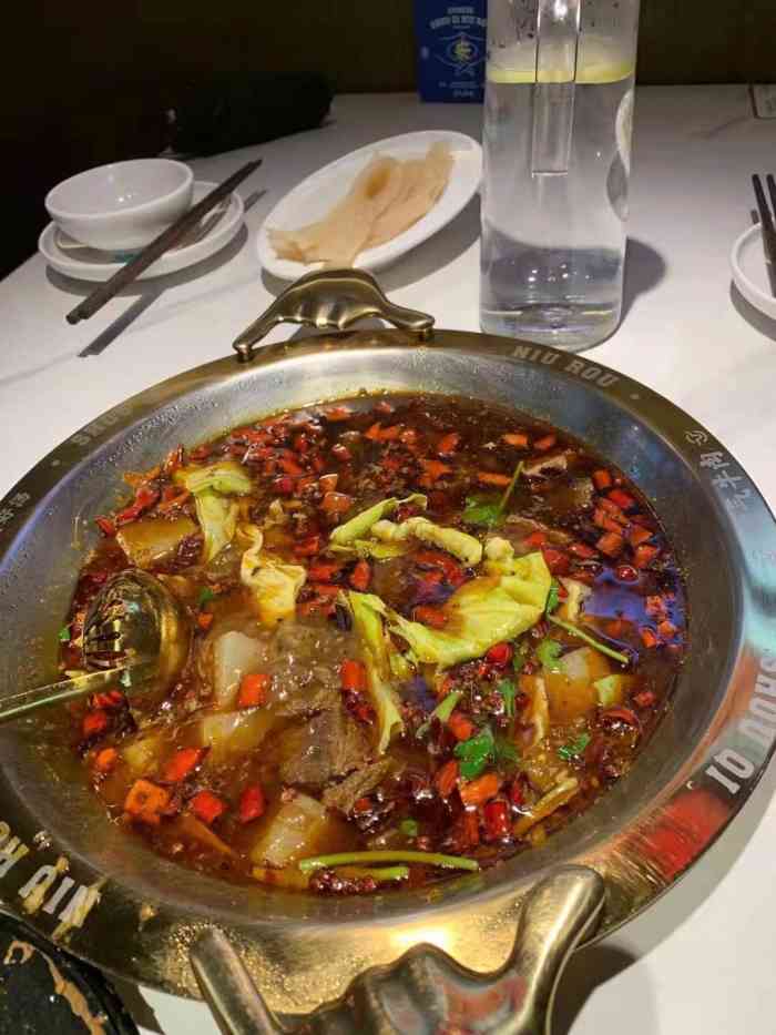 受气牛肉·牛肉火锅(大渡口万象汇店"大渡口万象汇开业了,里面入驻