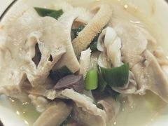 -松沪名灶·豆浆鱼头·新上海菜(飞航吾悦广场店)
