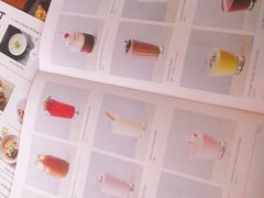 -ROAST coffee & eatery