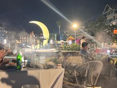 -亚龙湾希尔顿自助餐厅·海鲜·烧烤·沙滩BBQ·现场乐队