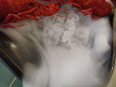 -龙虾风暴(松江店)