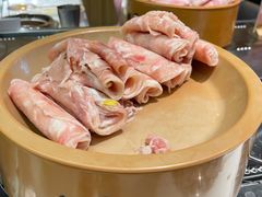 -龍歌自助小火锅(市南金茂湾店)