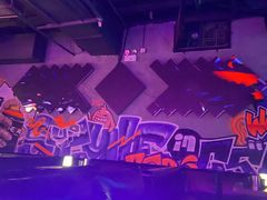 -UP嘻哈酒吧(粉巢店)