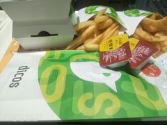 -德克士(中心医院店)