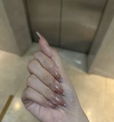 -心窑Shero's 美甲美睫美妆沙龙