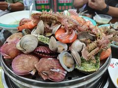 -日照大牌檔•小船海鲜(万平口店)