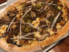 烤牛肉披萨-I HOLIC艾豪丽披萨(KKone店)
