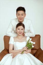 点击看大图 -挪娅婚纱摄影皇家会所