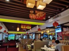 大堂-潮泰牛肉火锅 · 创于1992年(车公庙店)