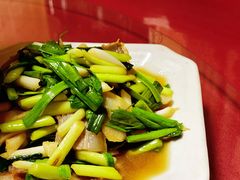 -赋石水库船头鱼红房子饭店