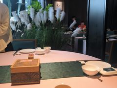 -荷栖小院·品质江西菜(红谷滩店)