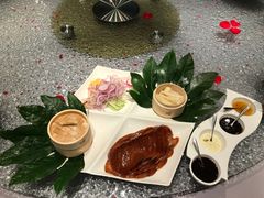梧桐四味烤鸭-梧桐北京烤鸭·铜锅涮肉(海岸城店)