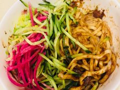 -黑八私房老北京炸酱面