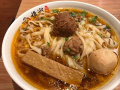 -顺溜·手工刀削面·黑金店(铜锣湾店)